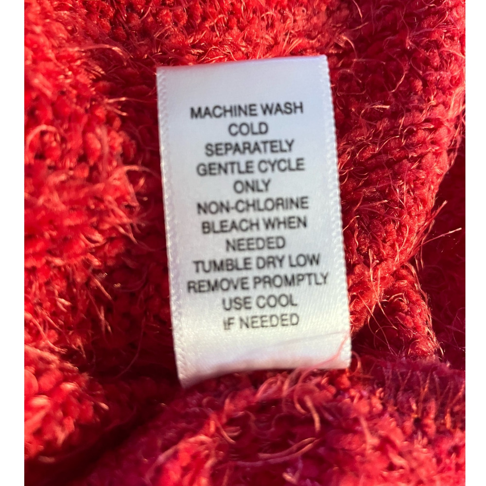 LoveTrend New York Women's Red Feathered Yarn Puff Sleeve Crop Sweater | Size 2X - Picture 8 of 8